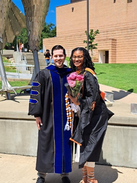 Screenshot of article on archive website